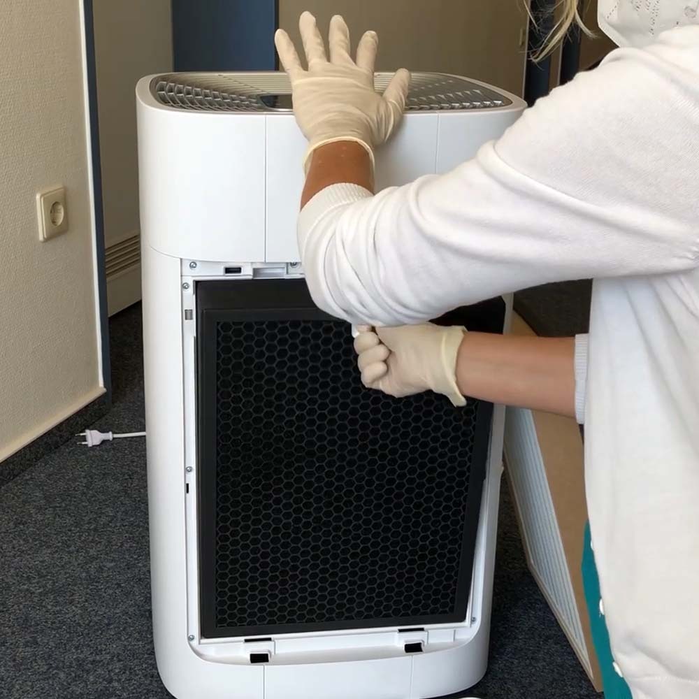 Changing the HL 800 filter video