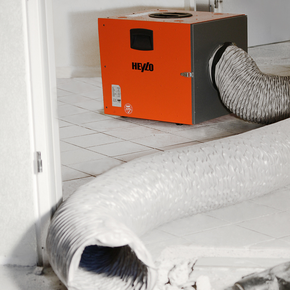 Heylo air cleaner PF 1400 on construction site