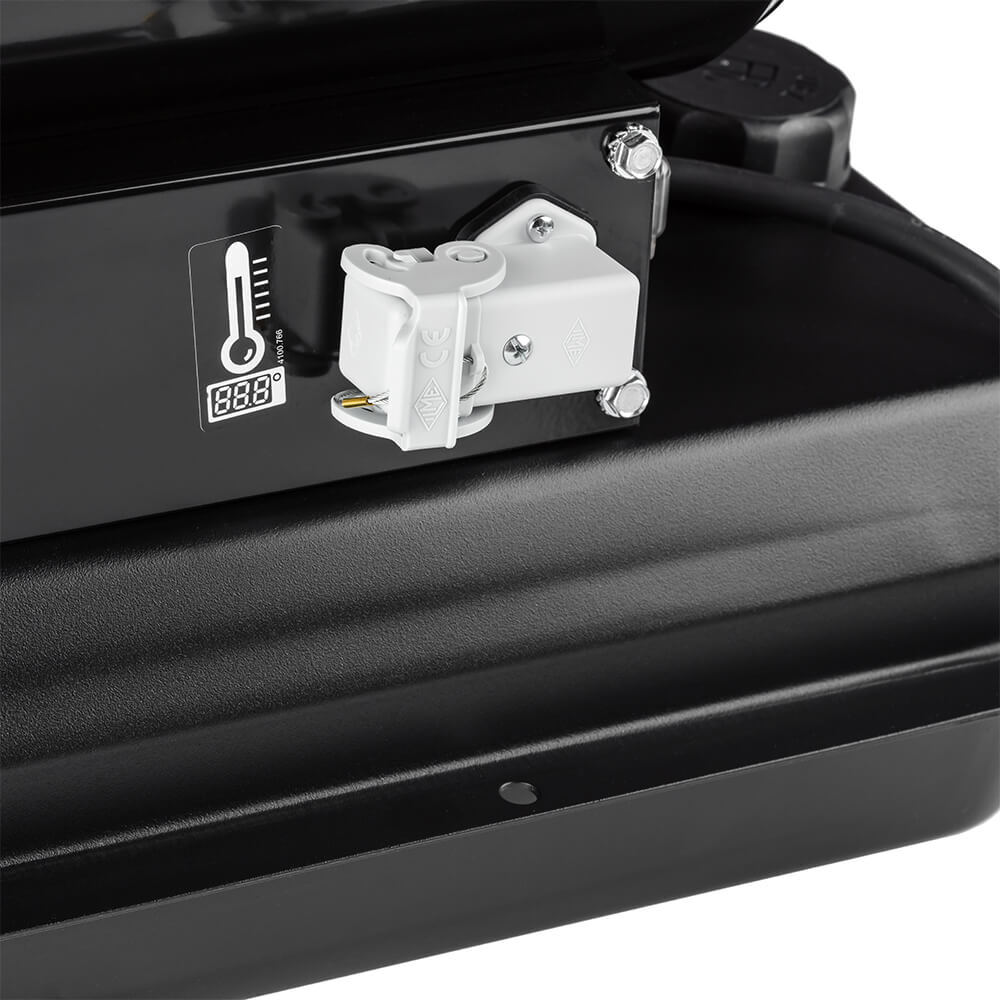 MASTER B 35 close up3 web