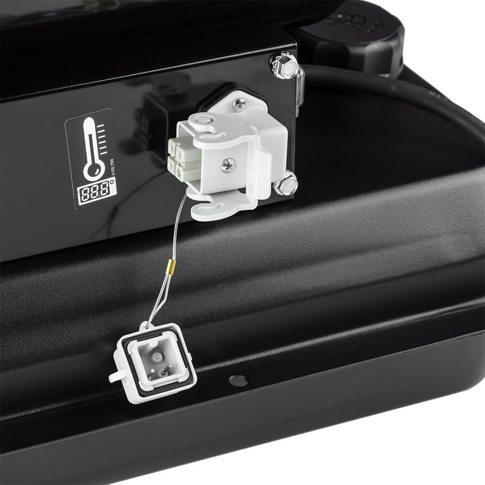 MASTER B 35 close up4 web