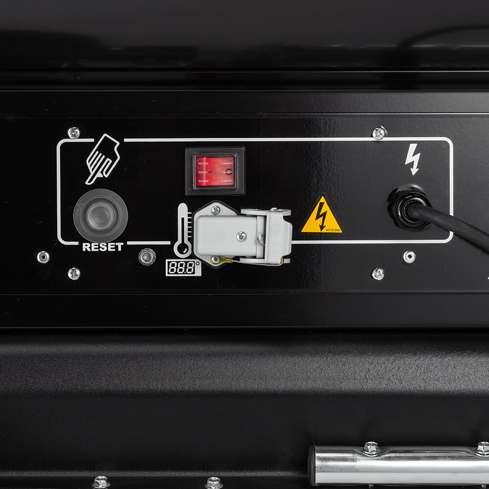 Master BV 170 close up6 web