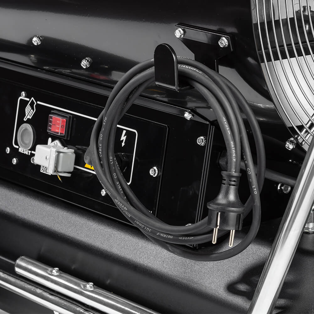 Master BV 290 close up3 web