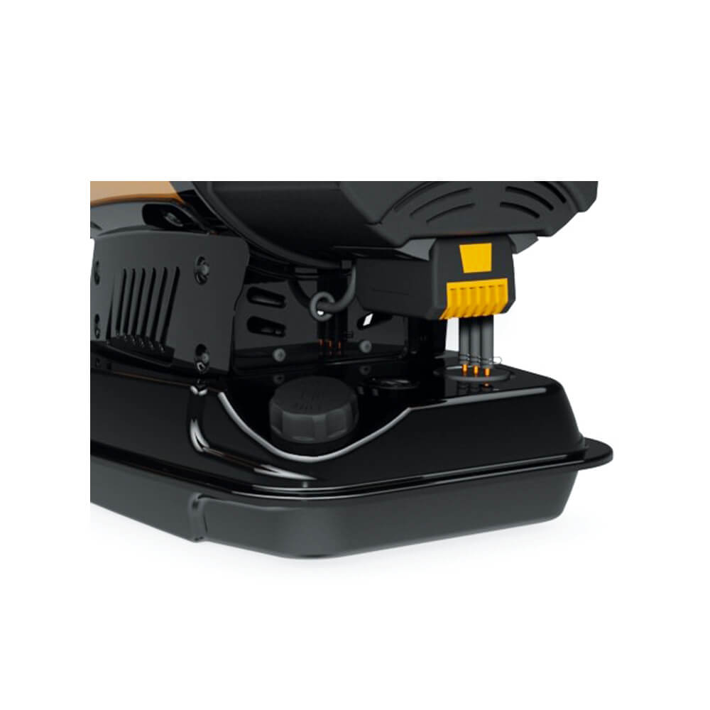 Master DC 61 battery view