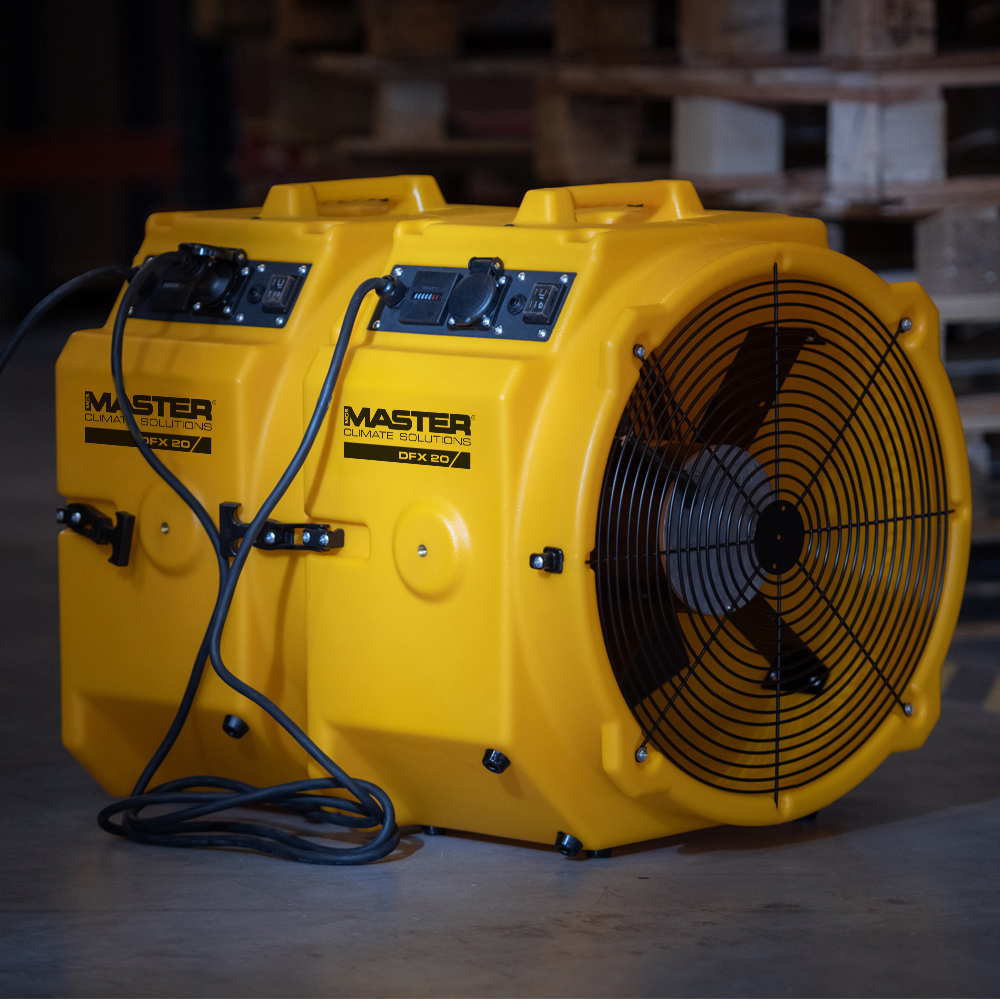 Master DFX 20 tilsluttet